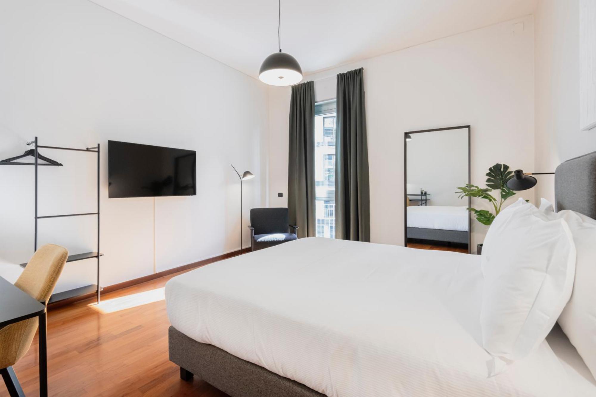 Relstay - Montenapoleone Milan Bagian luar foto